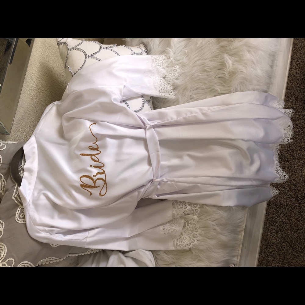 White Lace Bride Robe